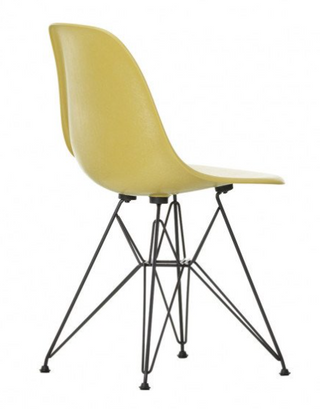 Eames Fiberglas Chair DSR-Stoelen-VITRA BELGIUM N.V.-Buro International