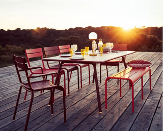 Luxembourg Table-Outdoor meubilair-FERMOB-Buro International