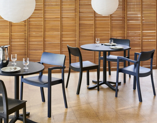 Pastis stoel (met armleuning)