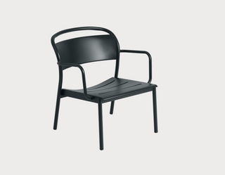 lineair staal lounge stoel