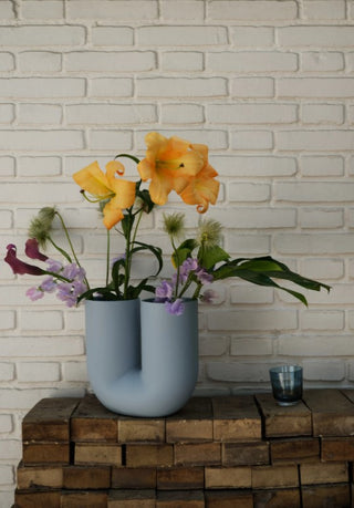 Kink Vase-Vazen-MUUTO A/S-Buro International