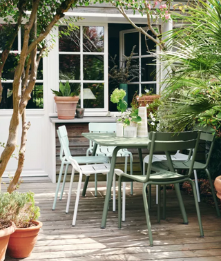 Luxembourg Table-Outdoor meubilair-FERMOB-Buro International