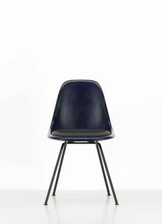 Eames Fiberglass Chair DSX-Polyvalente stoelen-VITRA BELGIUM N.V.-Buro International