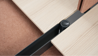 ZEDO Single Desk-Bureautafels-NARBUTAS INTERNATIONAL UAB-Buro International